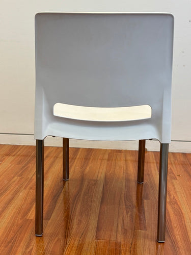 JOI 870 chair