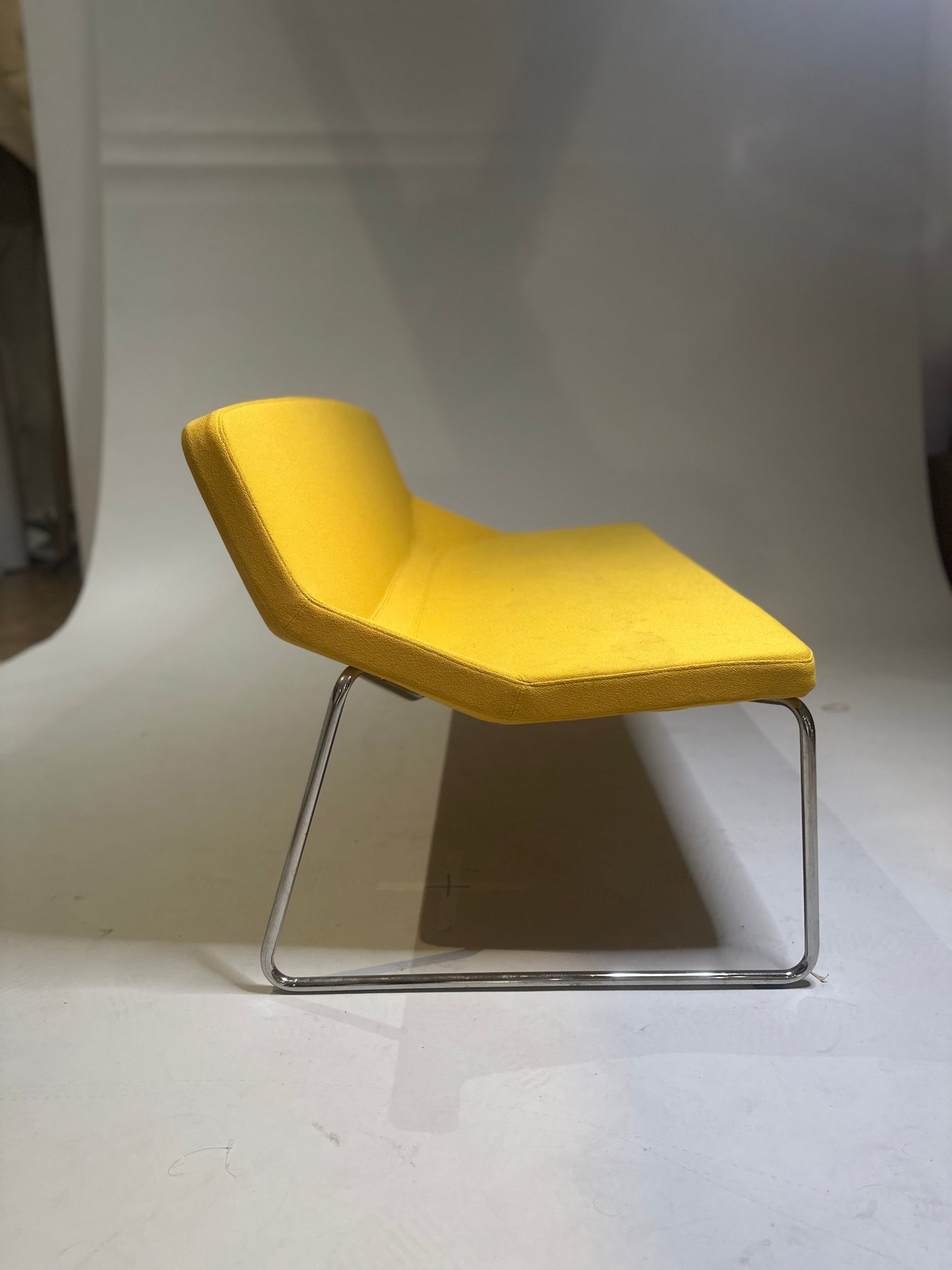 Niski Fotel Formula Sled style chair - yellow double seat