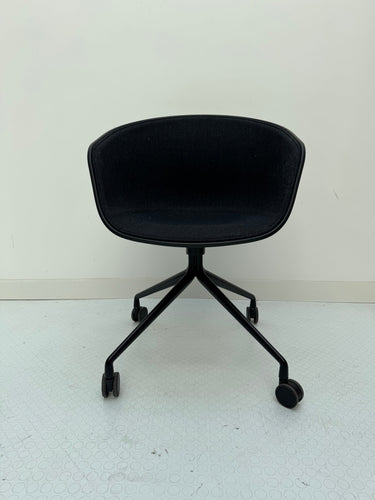 Hay About A Chair AAC 24 (10 available)