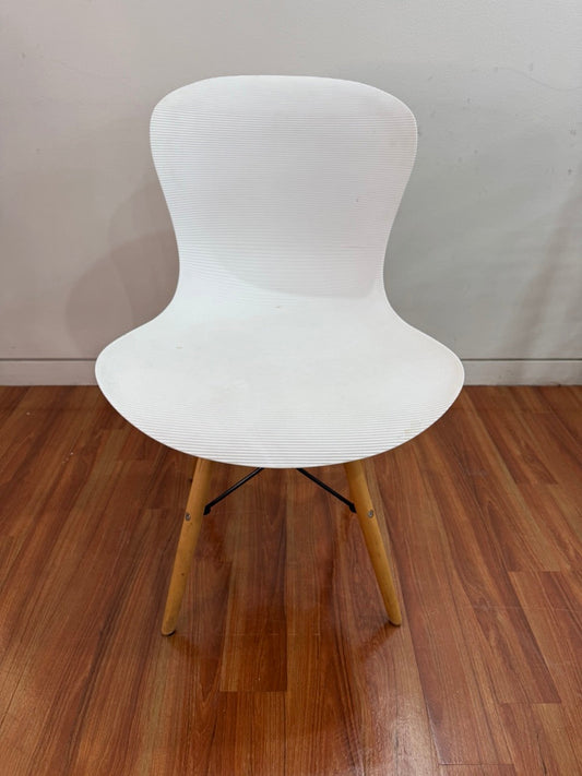 Eames style ribbed Eiffel dining chair