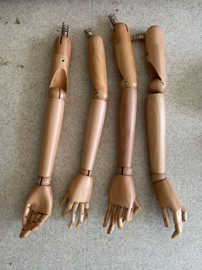 mannequin-arms-wood