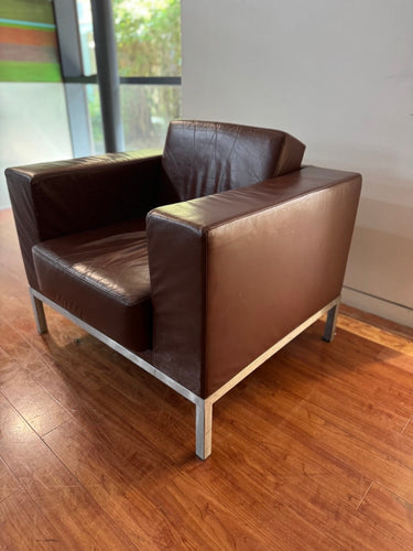 Hitch Mylius, hm25 - Brown Leather Armchair