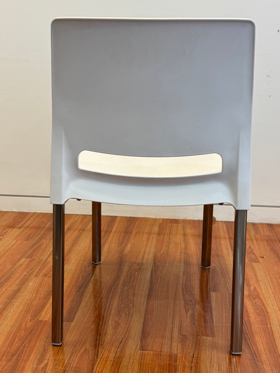 JOI 870 chair