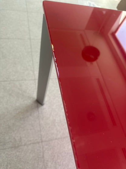 Red METRA table by Makio Hasuike for Seccose